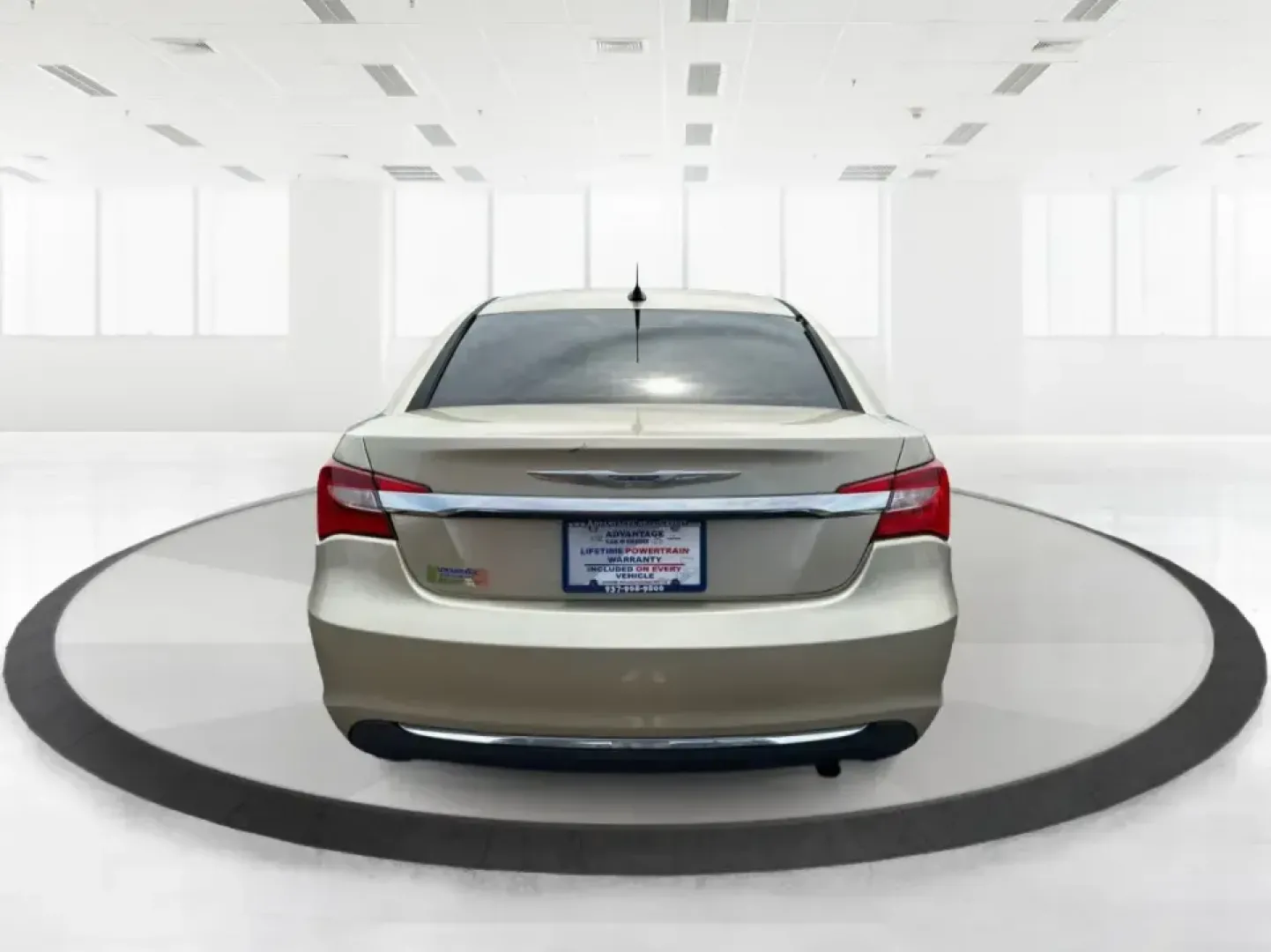 2011 Chrysler 200 Limited (1C3BC2FB0BN) with an 2.4L L4 DOHC 16V engine, 6-Speed Automatic transmission, located at 4508 South Dixie Dr, Moraine, OH, 45439, (937) 908-9800, 39.689976, -84.218452 - ### Elevate Your Daily Commute with the 2011 Chrysler 200 Limited<br /> <br /> Are you searching for a reliable sedan that combines style, comfort, and modern features? Look no further than the 2011 Chrysler 200 Limited, available now at Advantage Car and Credit in New Carlisle, OH. This vehicle is - Photo#3