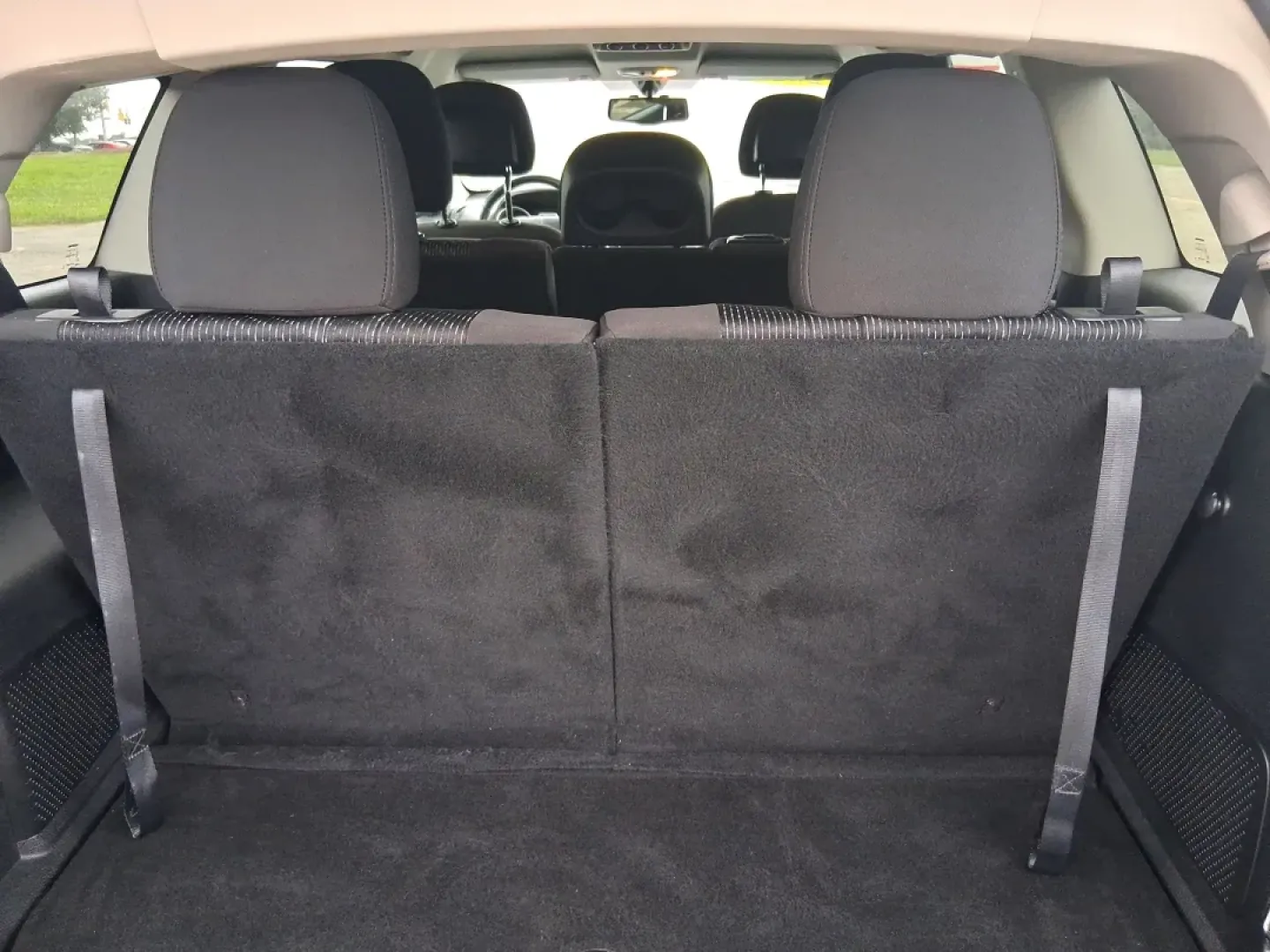 2015 Dodge Journey SXT (3C4PDCBB2FT) with an 2.4L L6 DOHC 16V engine, 4-Speed Automatic transmission, located at 4508 South Dixie Dr, Moraine, OH, 45439, (937) 908-9800, 39.689976, -84.218452 - **Adventure Awaits with the 2015 Dodge Journey SXT at Advantage Car and Credit!**<br /> <br /> If you're in search of a versatile SUV that caters to both daily commutes and weekend adventures with your family, the 2015 Dodge Journey SXT is the perfect match for you. This spacious and stylish vehicle - Photo#12