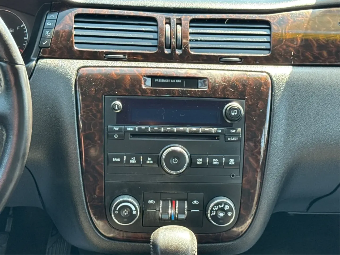 2014 Chevrolet Impala Limited LT (2G1WB5E3XE1) with an 3.6L V-6 gasoline direct injection engine, located at 8750 N County Rd 25A, Piqua, OH, 45356, (937) 908-9800, 40.164391, -84.232513 - Are you ready for your next adventure, whether it's a family road trip, a daily commute, or simply running errands around Fairborn? The 2014 Chevrolet Impala Limited LT is the perfect sedan to elevate your driving experience. With its stylish black exterior and reliable performance, this vehicle is - Photo#13