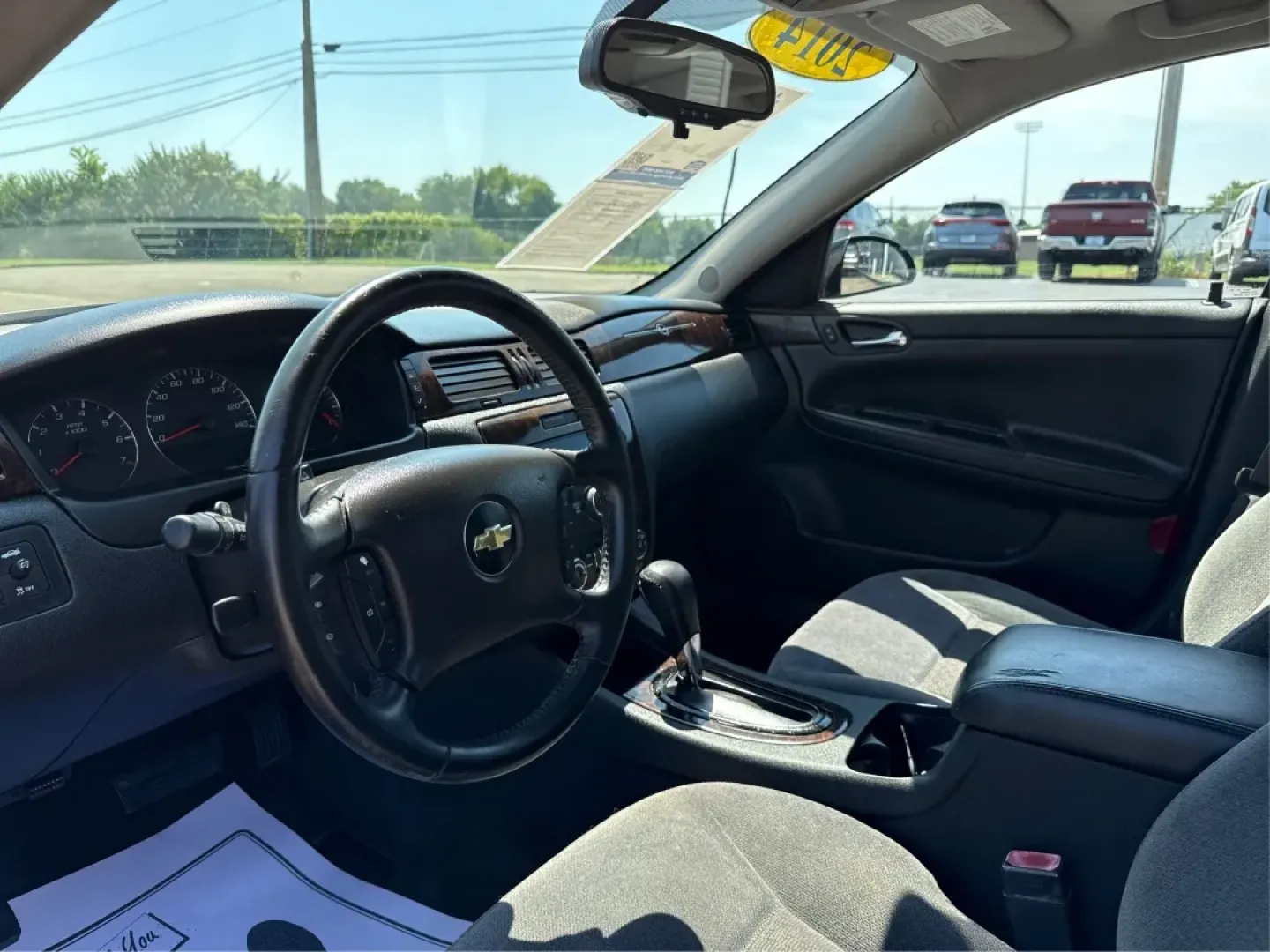 2014 Chevrolet Impala Limited LT (2G1WB5E3XE1) with an 3.6L V-6 gasoline direct injection engine, 6-Speed Automatic transmission, located at 1230 East Main St, Xenia, OH, 45385, (937) 908-9800, 39.688026, -83.910172 - Are you ready for your next adventure, whether it's a family road trip, a daily commute, or simply running errands around Fairborn? The 2014 Chevrolet Impala Limited LT is the perfect sedan to elevate your driving experience. With its stylish black exterior and reliable performance, this vehicle is - Photo#9