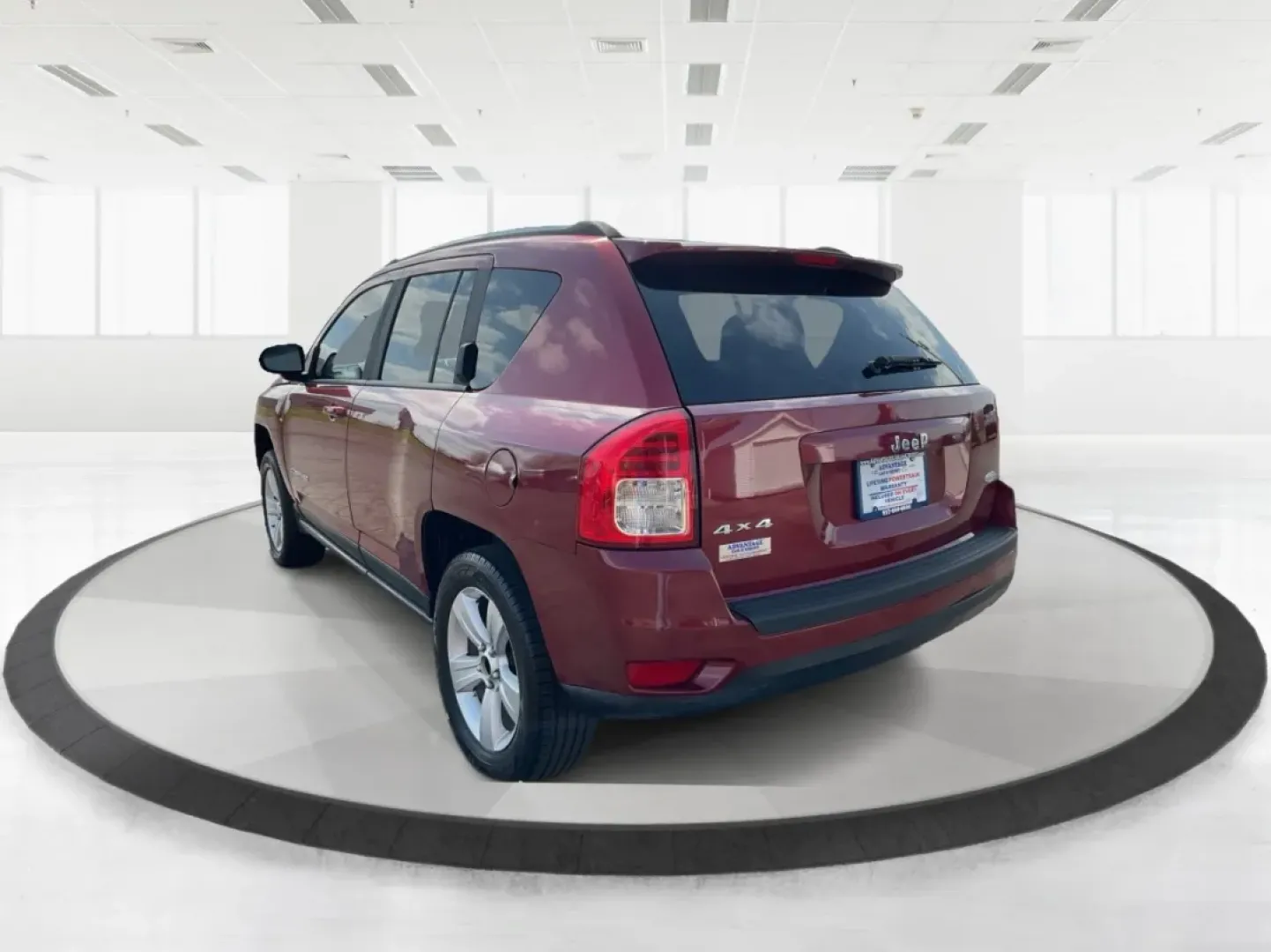 2013 Jeep Compass Latitude (1C4NJDEB6DD) with an 2.4L I-4 DOHC engine, located at 1099 N County Rd 25A , Troy, OH, 45373, (937) 908-9800, 40.057079, -84.212883 - Are you ready to elevate your adventures and embrace a lifestyle filled with exploration? The 2013 Jeep Compass Latitude is the perfect companion for those who value versatility and comfort, making it an ideal choice for weekend getaways or daily commutes. This rugged yet refined SUV is now availabl - Photo#3