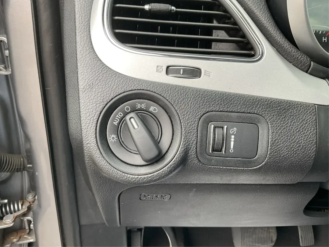 2017 Dodge Journey SE (3C4PDCAB2HT) with an Tigershark MultiAir 2.4L I-4 DOHC engine, located at 8750 N County Rd 25A, Piqua, OH, 45356, (937) 908-9800, 40.164391, -84.232513 - **Unleash Your Family Adventures with the 2017 Dodge Journey at Advantage Car and Credit!**<br /> <br /> Are you searching for the perfect SUV to suit your growing family's needs or to make those weekend adventures more exciting? Look no further than this reliable and spacious **2017 Dodge Journey** - Photo#17