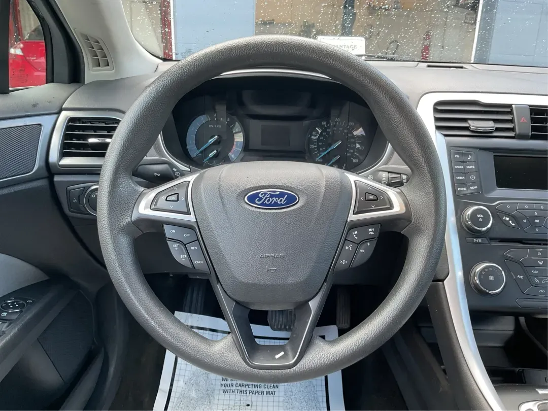 2014 Ford Fusion S (3FA6P0G75ER) with an Duratec 2.5L I-4 DOHC engine, located at 4508 South Dixie Dr, Moraine, OH, 45439, (937) 908-9800, 39.689976, -84.218452 - **Discover Your Next Adventure with the 2014 Ford Fusion at Advantage Car and Credit!**<br /> <br /> Are you ready to elevate your daily commute or embark on weekend road trips? The 2014 Ford Fusion at Advantage Car and Credit is your perfect companion for both. Its stylish design and dependable per - Photo#15