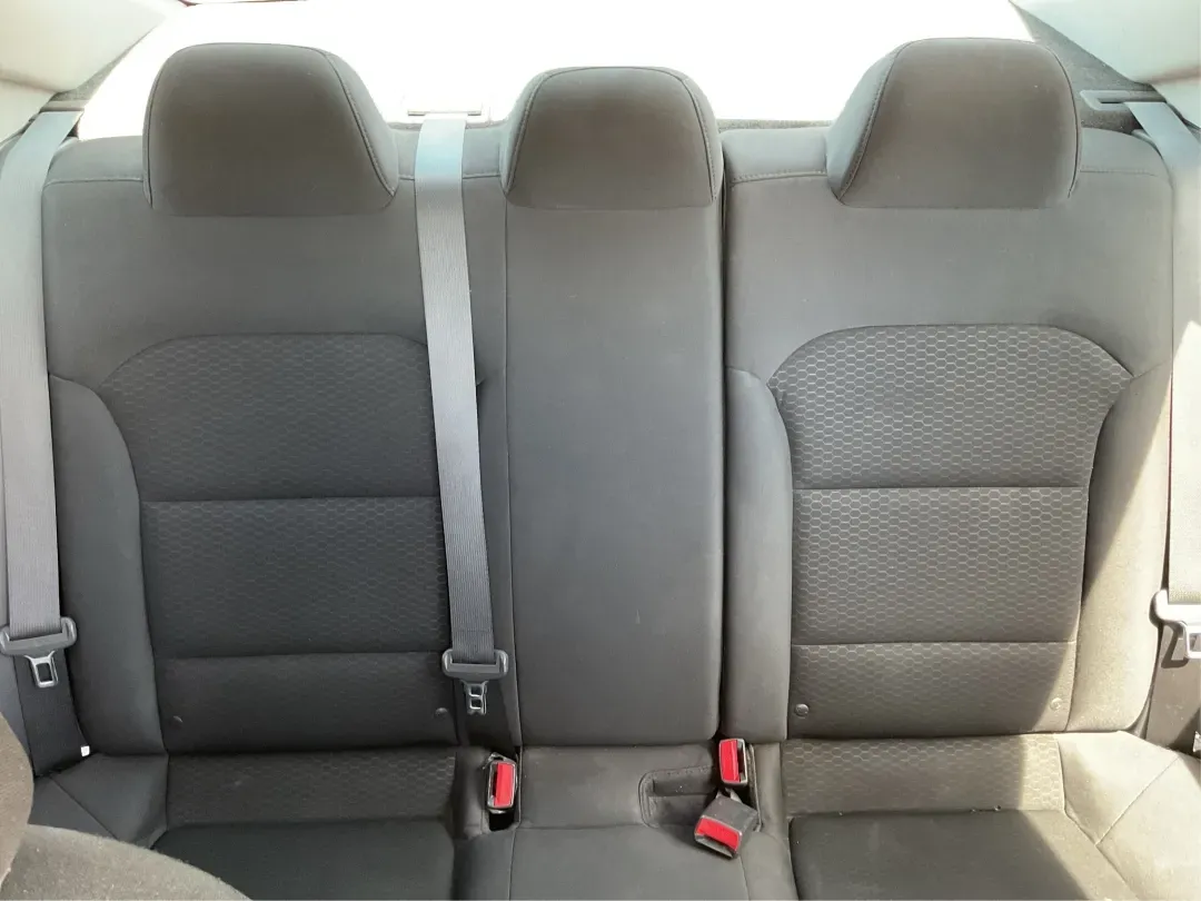 2019 Hyundai Elantra SE (5NPD74LF7KH) with an Nu 2L I-4 DOHC engine, located at 8750 N County Rd 25A, Piqua, OH, 45356, (937) 908-9800, 40.164391, -84.232513 - **Unlock Your Adventure with the 2019 Hyundai Elantra SE at Advantage Car and Credit!**<br /> <br /> Are you ready to elevate your daily commute or embark on weekend road trips in style? This 2019 Hyundai Elantra SE is the perfect blend of practicality and sophistication, making it an outstanding ch - Photo#13