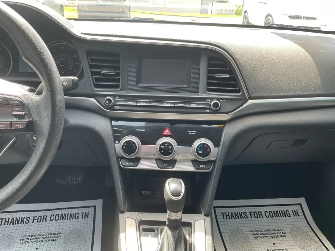 2019 Hyundai Elantra SE (5NPD74LF7KH) with an Nu 2L I-4 DOHC engine, located at 401 Woodman Dr, Riverside, OH, 45431, (937) 908-9800, 39.760899, -84.123421 - 2019 Hyundai Elantra SE - Photo#13