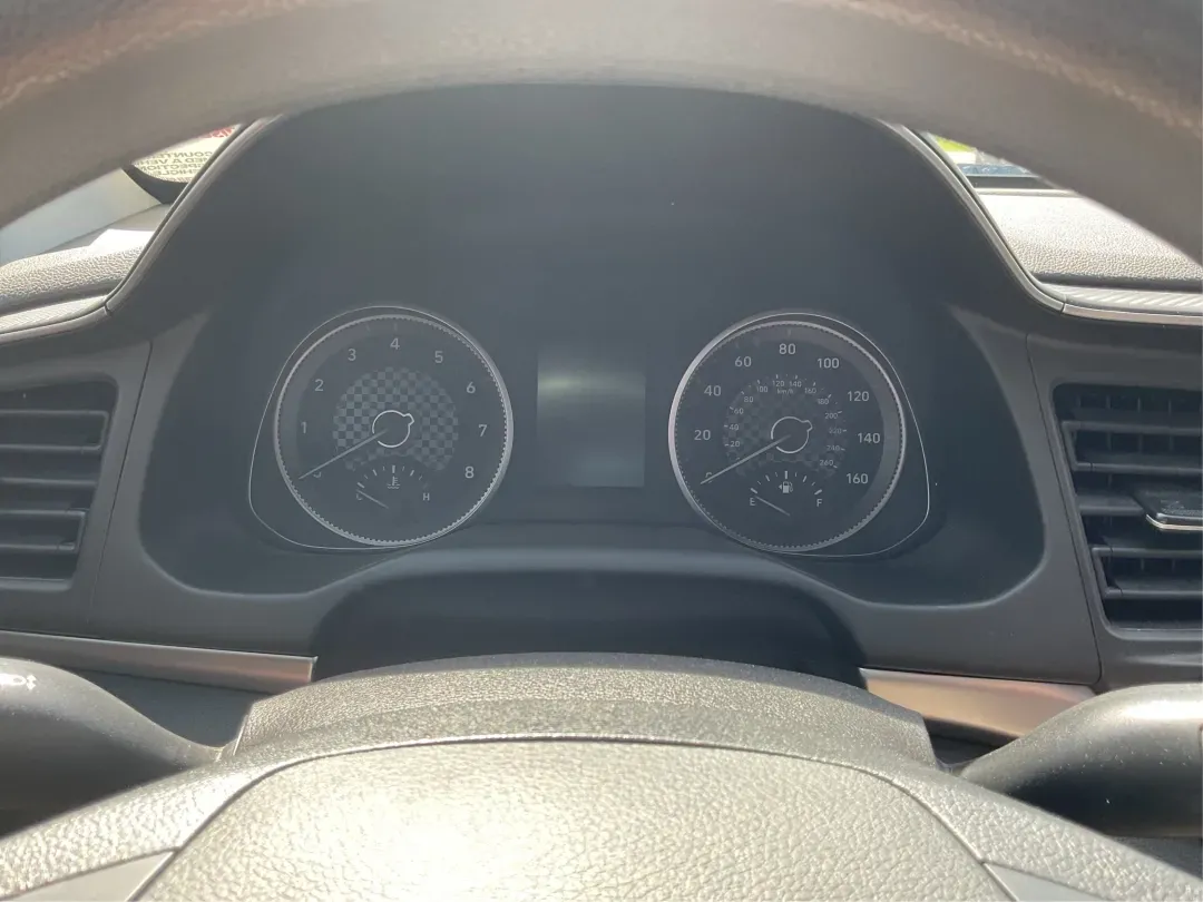 2019 Hyundai Elantra SE (5NPD74LF7KH) with an Nu 2L I-4 DOHC engine, located at 401 Woodman Dr, Riverside, OH, 45431, (937) 908-9800, 39.760899, -84.123421 - 2019 Hyundai Elantra SE - Photo#15