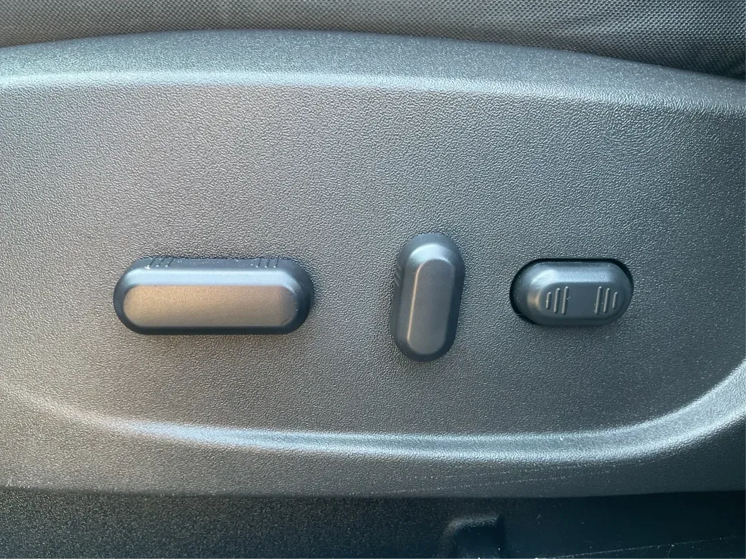 2017 Ford Escape SE (1FMCU9GD4HU) with an Other engine, located at 880 E. National Road, Vandalia, OH, 45377, (937) 908-9800, 39.891918, -84.183594 - 2017 Ford Escape SE - Photo#18