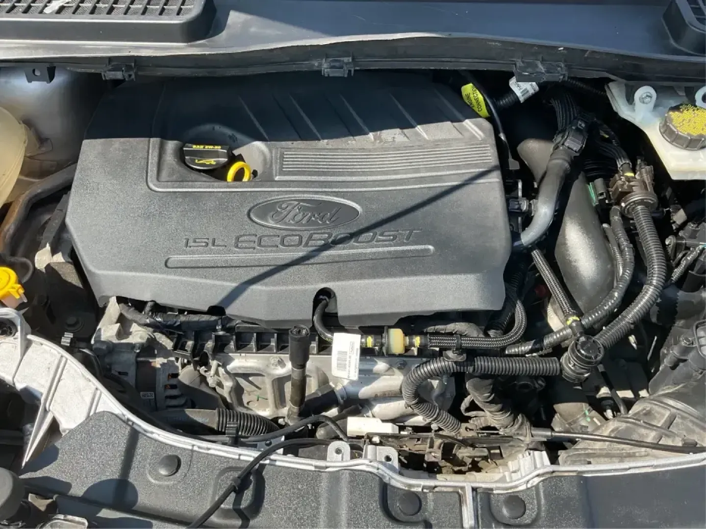 2017 Ford Escape SE (1FMCU9GD4HU) with an 1.5L L4 DOHC 16V engine, 6A transmission, located at 401 Woodman Dr, Riverside, OH, 45431, (937) 908-9800, 39.760899, -84.123421 - **Adventure Awaits in This 2017 Ford Escape SE Perfect for Your Next Journey!**<br /> <br /> If you're looking for a versatile vehicle that meets the needs of an active lifestyle, the 2017 Ford Escape SE is the perfect choice for adventurous families or budget-conscious commuters. With ample room f - Photo#11