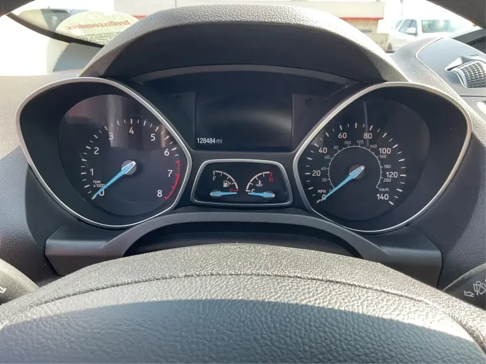 2017 Ford Escape SE (1FMCU9GD4HU) with an 1.5L L4 DOHC 16V engine, 6A transmission, located at 1184 Kauffman Ave, Fairborn, OH, 45324, (937) 908-9800, 39.807072, -84.030914 - **Adventure Awaits in This 2017 Ford Escape SE Perfect for Your Next Journey!**<br /> <br /> If you're looking for a versatile vehicle that meets the needs of an active lifestyle, the 2017 Ford Escape SE is the perfect choice for adventurous families or budget-conscious commuters. With ample room f - Photo#15