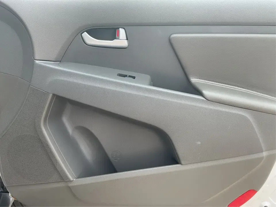 2016 Kia Sportage LX (KNDPBCACXG7) with an Theta II 2.4L I-4 gasoline direct injection engine, 6-Speed Automatic transmission, located at 401 Woodman Dr, Riverside, OH, 45431, (937) 908-9800, 39.760899, -84.123421 - Embrace the journey of life with the 2016 Kia Sportage LX, a vehicle designed for those who thrive on adventure and seek comfort in their daily commute. Whether you're navigating the bustling streets of Fairborn, OH, or embarking on a weekend family getaway, this versatile crossover is your perfect - Photo#18