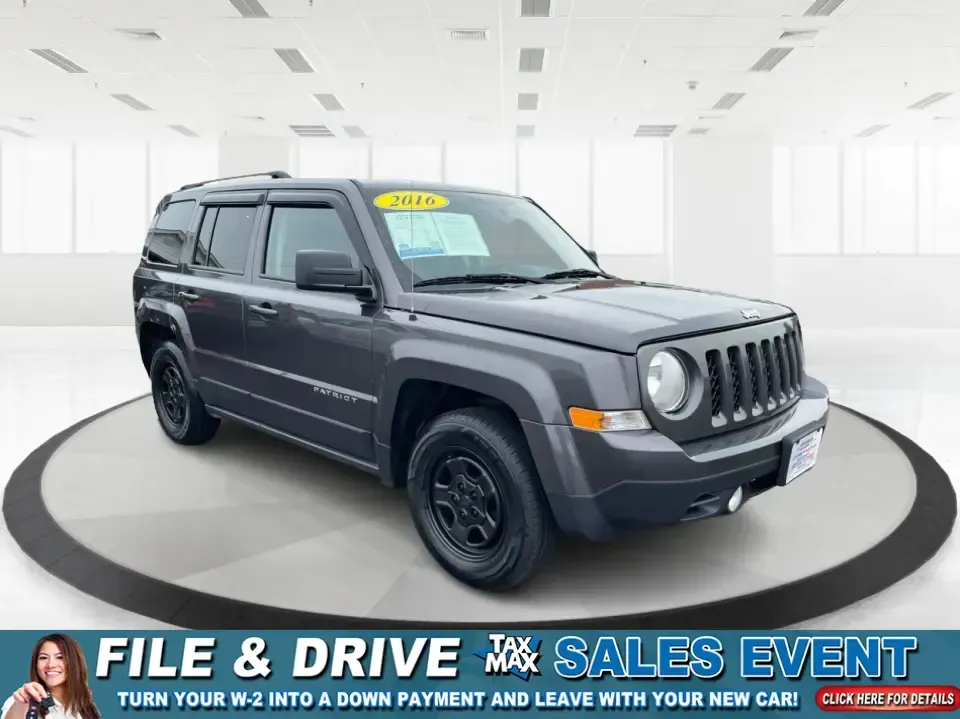 2016 Jeep Patriot Sport (1C4NJPBAXGD) with an 2.0L L4 DOHC 16V engine, Automatic transmission, located at 1184 Kauffman Ave, Fairborn, OH, 45324, (937) 908-9800, 39.807072, -84.030914 - **Explore New Adventures with the 2016 Jeep Patriot Sport SUV at Advantage Car and Credit in Fairborn, OH!**<br /> <br /> Are you ready to elevate your lifestyle with a vehicle that complements your adventurous spirit? Whether you're navigating the bustling streets of Fairborn or hitting the trails - Photo#0