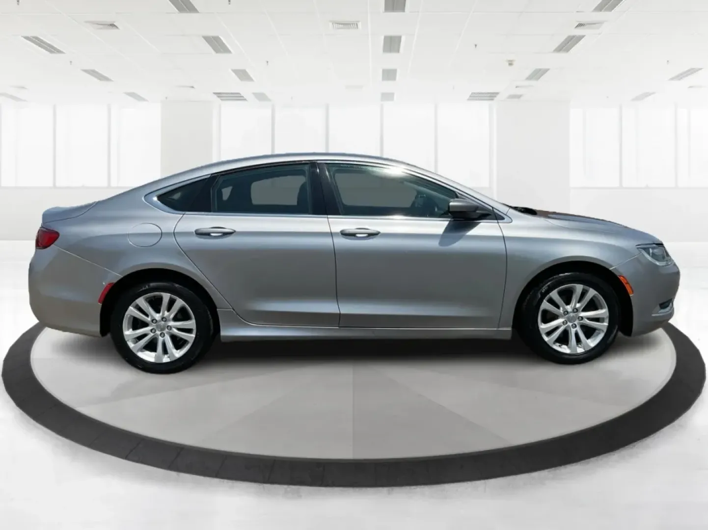 2016 Chrysler 200 Limited (1C3CCCABXGN) with an 2.4L L4 DOHC 16V engine, 9-Speed Automatic transmission, located at 1230 East Main St, Xenia, OH, 45385, (937) 908-9800, 39.688026, -83.910172 - Are you in the market for a reliable sedan that effortlessly combines comfort, style, and functionality? Look no further than this 2016 Chrysler 200 Limited, available now at Advantage Car and Credit in Fairborn, OH. Perfect for budget-conscious buyers, this sedan is a fantastic choice for daily com - Photo#1