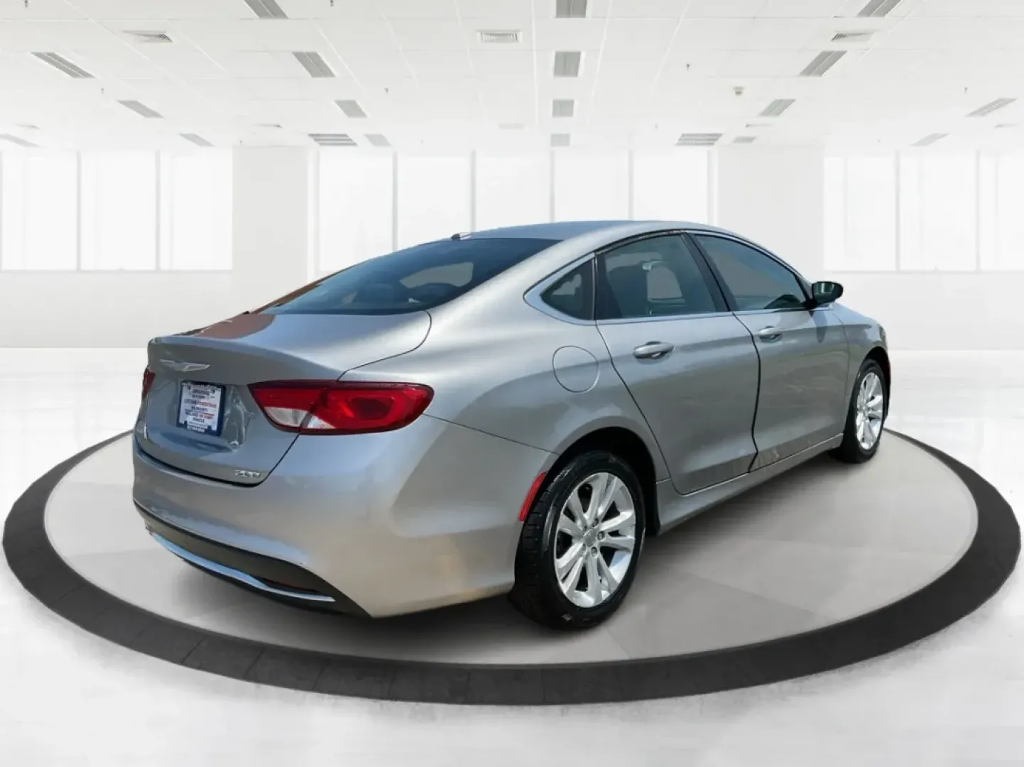 2016 Chrysler 200 Limited (1C3CCCABXGN) with an 2.4L L4 DOHC 16V engine, 9-Speed Automatic transmission, located at 1230 East Main St, Xenia, OH, 45385, (937) 908-9800, 39.688026, -83.910172 - Are you in the market for a reliable sedan that effortlessly combines comfort, style, and functionality? Look no further than this 2016 Chrysler 200 Limited, available now at Advantage Car and Credit in Fairborn, OH. Perfect for budget-conscious buyers, this sedan is a fantastic choice for daily com - Photo#2