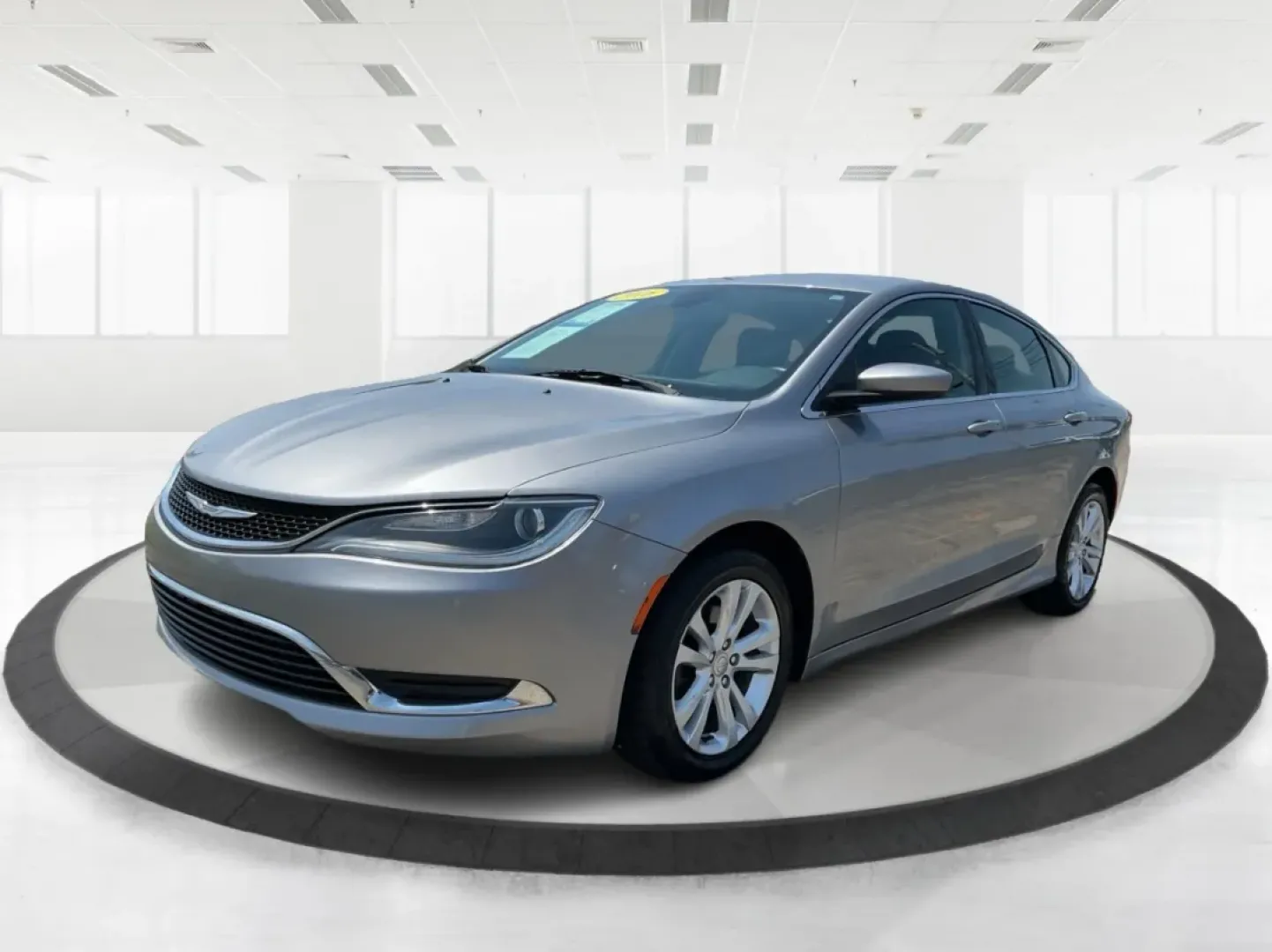 2016 Chrysler 200 Limited (1C3CCCABXGN) with an 2.4L L4 DOHC 16V engine, 9-Speed Automatic transmission, located at 1230 East Main St, Xenia, OH, 45385, (937) 908-9800, 39.688026, -83.910172 - Are you in the market for a reliable sedan that effortlessly combines comfort, style, and functionality? Look no further than this 2016 Chrysler 200 Limited, available now at Advantage Car and Credit in Fairborn, OH. Perfect for budget-conscious buyers, this sedan is a fantastic choice for daily com - Photo#8