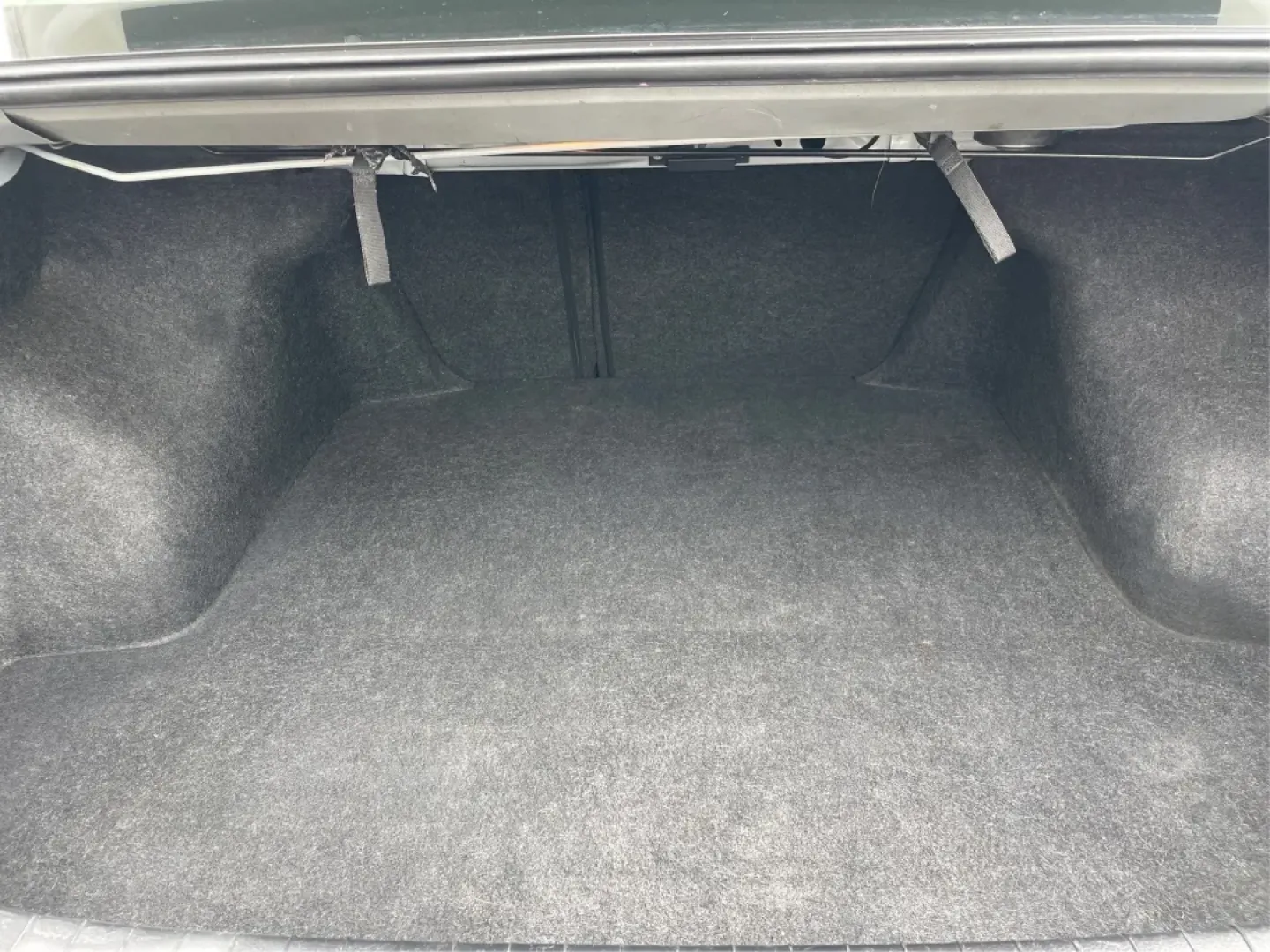 2013 Nissan Altima 2.5 S (1N4AL3APXDC) with an 2.5L I-4 DOHC engine, CVT transmission, located at 8750 N County Rd 25A, Piqua, OH, 45356, (937) 908-9800, 40.164391, -84.232513 - **Experience the Ultimate Blend of Comfort and Reliability with the 2013 Nissan Altima 2.5 S Perfect for Your Lifestyle!**<br /> <br /> Are you in search of a vehicle that effortlessly balances daily commuting and weekend getaways? Look no further than this stunning 2013 Nissan Altima 2.5 S, now av - Photo#12