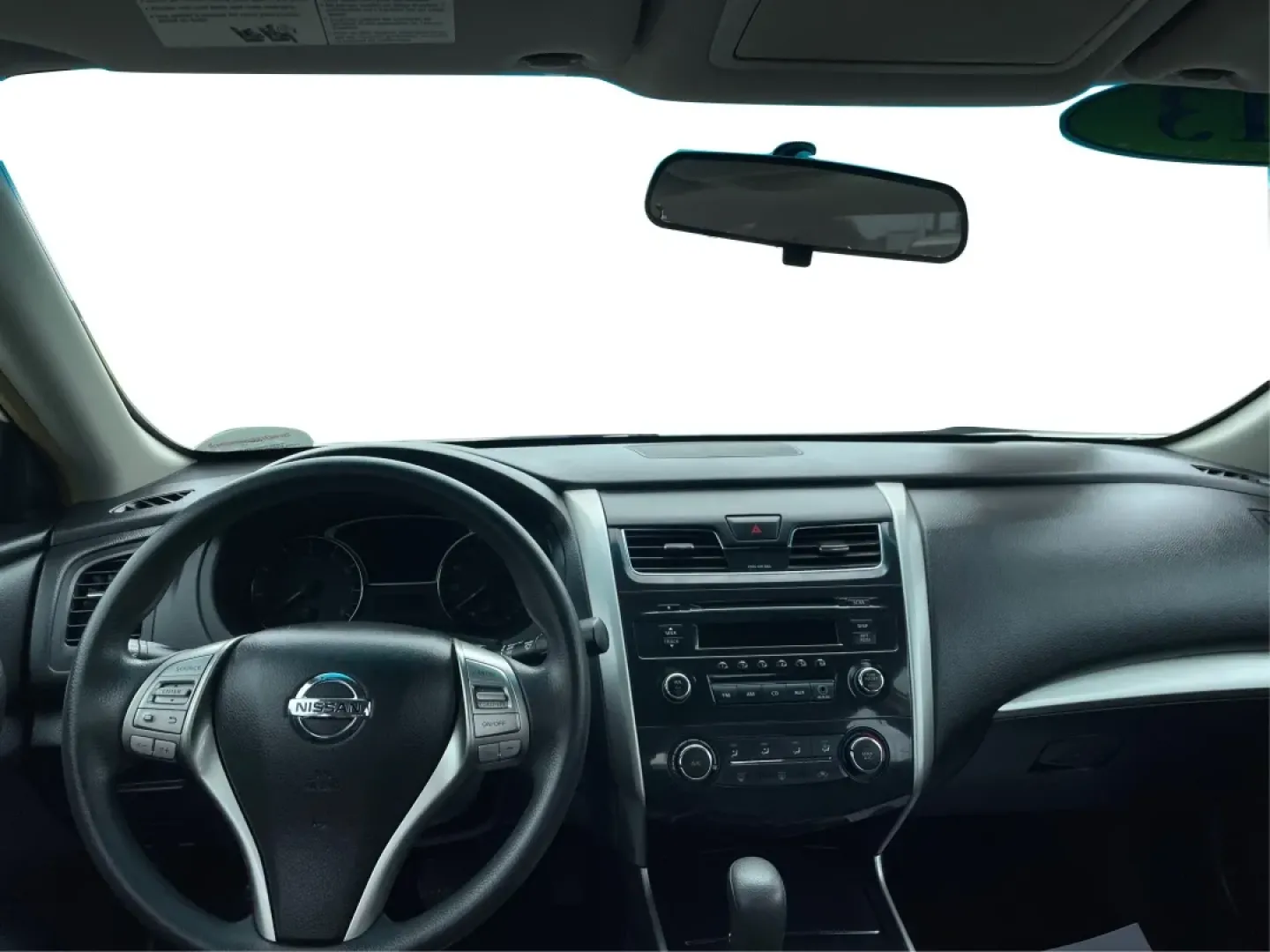 2013 Nissan Altima 2.5 S (1N4AL3APXDC) with an 2.5L I-4 DOHC engine, CVT transmission, located at 8750 N County Rd 25A, Piqua, OH, 45356, (937) 908-9800, 40.164391, -84.232513 - **Experience the Ultimate Blend of Comfort and Reliability with the 2013 Nissan Altima 2.5 S Perfect for Your Lifestyle!**<br /> <br /> Are you in search of a vehicle that effortlessly balances daily commuting and weekend getaways? Look no further than this stunning 2013 Nissan Altima 2.5 S, now av - Photo#21