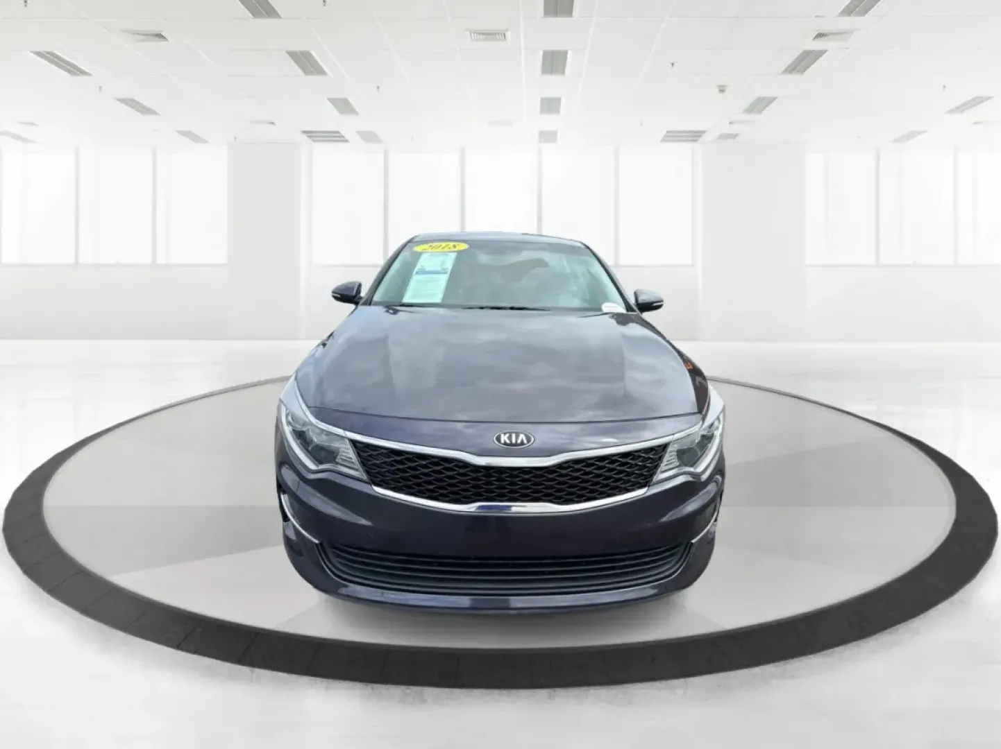 2018 Kia Optima LX (KNAGT4L33J5) with an Theta II 2.4L I-4 gasoline direct injection engine, located at 1099 N County Rd 25A , Troy, OH, 45373, (937) 908-9800, 40.057079, -84.212883 - **Experience the Perfect Blend of Style and Comfort with the 2018 Kia Optima LX at Advantage Car and Credit!**<br /> <br /> Are you searching for a reliable sedan that fits seamlessly into your busy lifestyle? Look no further! The 2018 Kia Optima LX is not just a means of transportation; it's your p - Photo#7