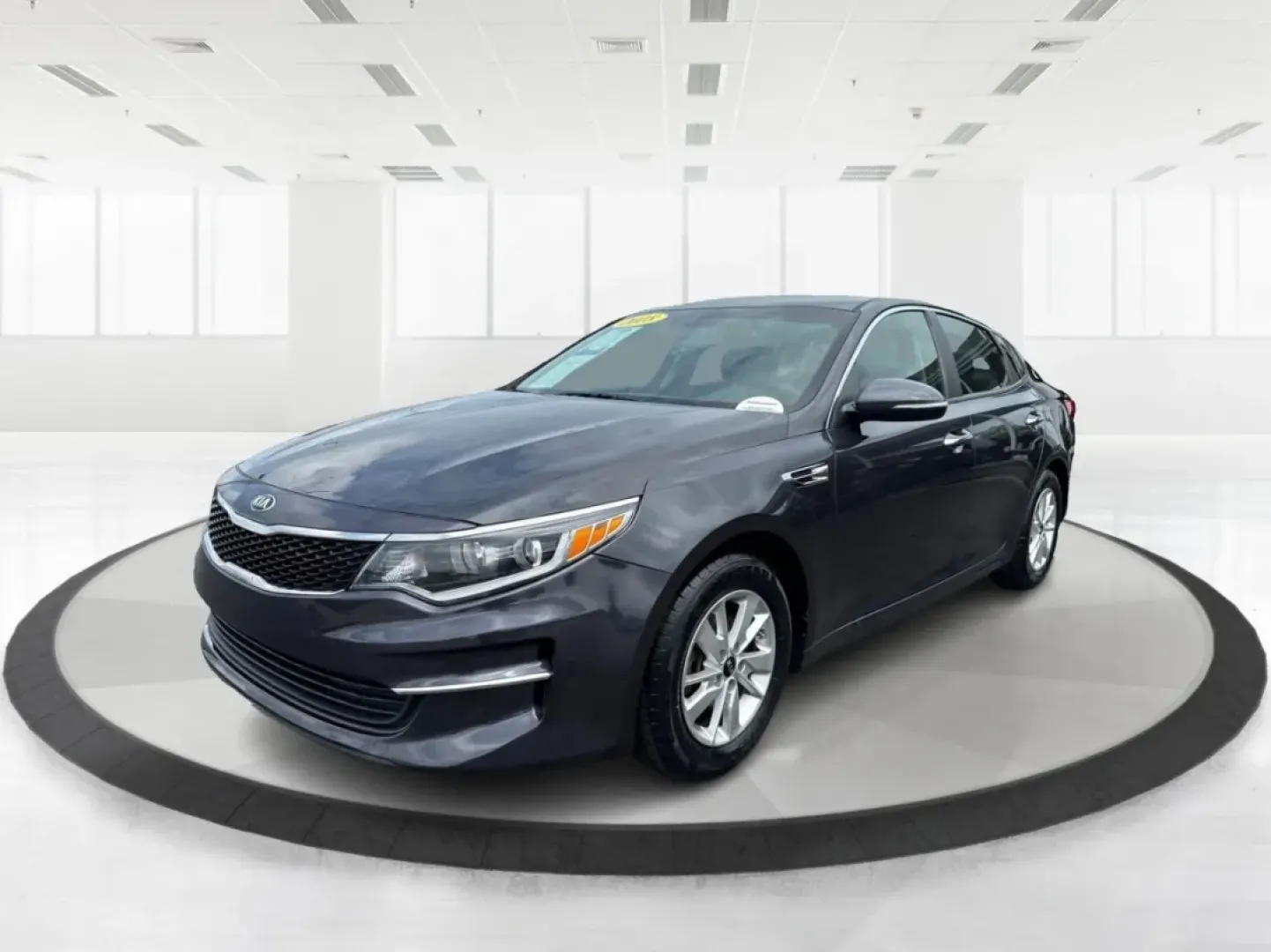2018 Kia Optima LX (KNAGT4L33J5) with an Theta II 2.4L I-4 gasoline direct injection engine, located at 1099 N County Rd 25A , Troy, OH, 45373, (937) 908-9800, 40.057079, -84.212883 - **Experience the Perfect Blend of Style and Comfort with the 2018 Kia Optima LX at Advantage Car and Credit!**<br /> <br /> Are you searching for a reliable sedan that fits seamlessly into your busy lifestyle? Look no further! The 2018 Kia Optima LX is not just a means of transportation; it's your p - Photo#8