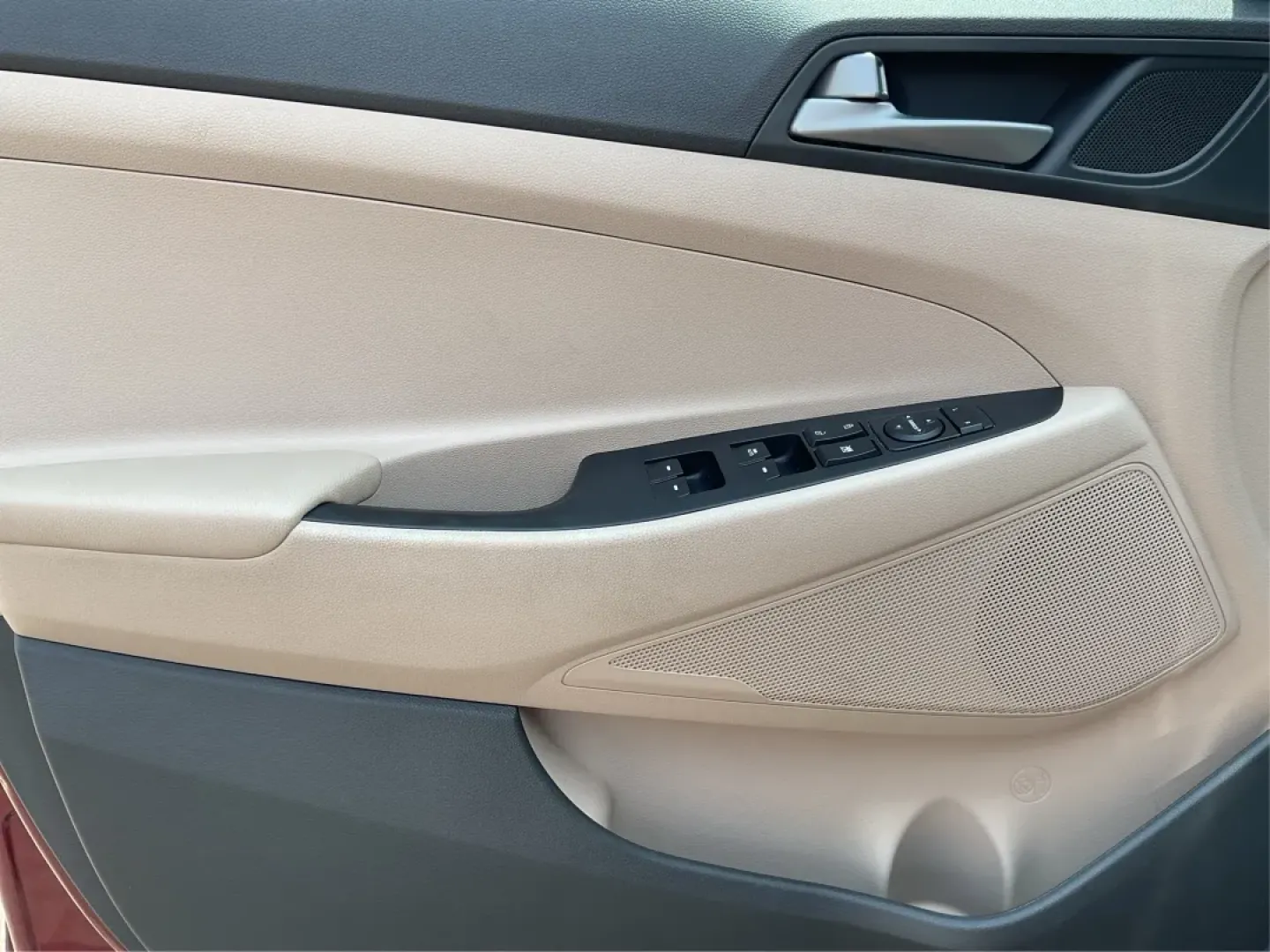 2017 Hyundai Tucson Eco (KM8J33A24HU) with an 1.6L I-4 gasoline direct injection engine, located at 1951 S Dayton Lakeview Rd., New Carlisle, OH, 45344, (937) 908-9800, 39.890999, -84.050255 - ### Discover the Perfect SUV for Your Adventures: 2017 Hyundai Tucson Eco at Advantage Car and Credit<br /> <br /> Are you searching for a reliable SUV that fits seamlessly into your active lifestyle? Look no further! The 2017 Hyundai Tucson Eco is the perfect companion for weekend adventures, daily - Photo#18