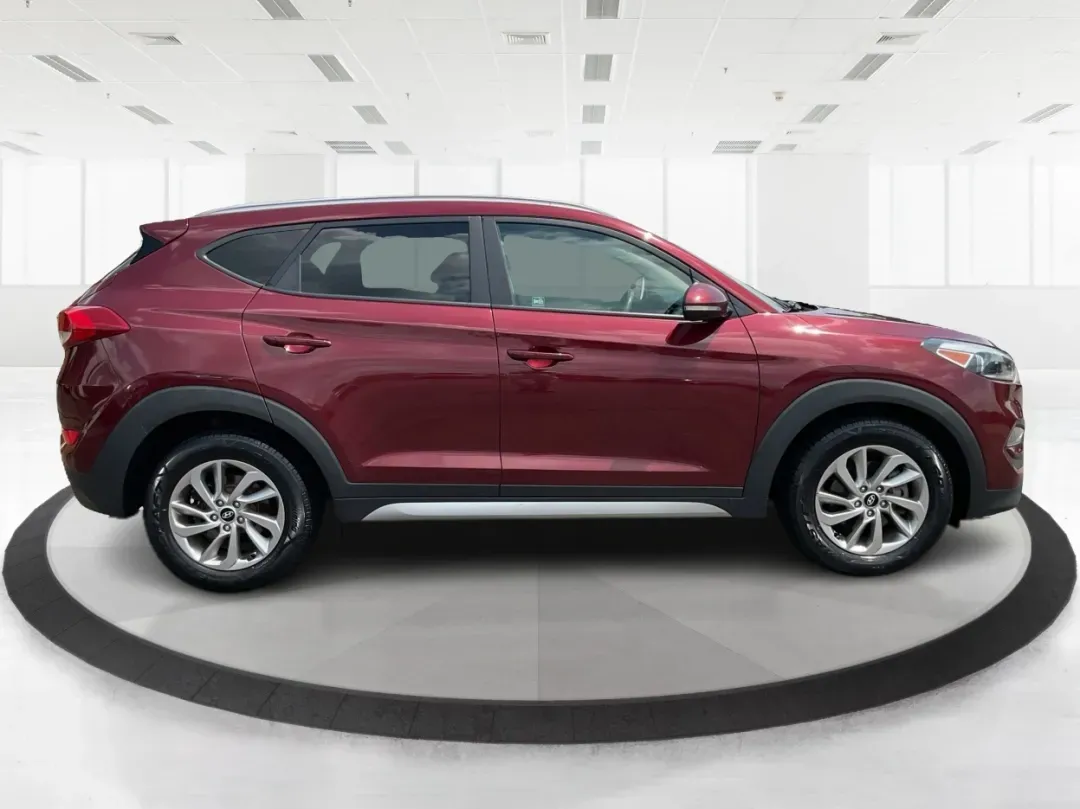 2017 Hyundai Tucson Eco (KM8J33A24HU) with an 1.6L I-4 gasoline direct injection engine, located at 401 Woodman Dr, Riverside, OH, 45431, (937) 908-9800, 39.760899, -84.123421 - 2017 Hyundai Tucson Eco - Photo#1