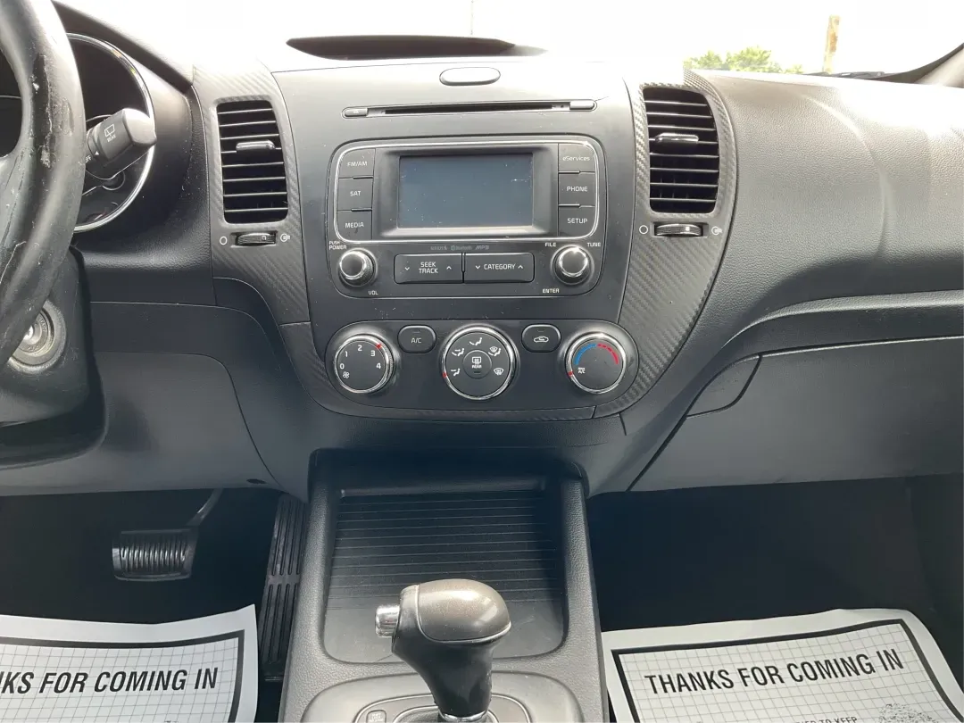 2014 Kia Forte EX (KNAFX5A88E5) with an 2L I-4 gasoline direct injection engine, 6-Speed Automatic transmission, located at 401 Woodman Dr, Riverside, OH, 45431, (937) 908-9800, 39.760899, -84.123421 - **Discover Your Next Adventure with the 2014 Kia Forte EX at Advantage Car and Credit!**<br /> <br /> Are you ready to elevate your daily commute or embark on weekend adventures? The 2014 Kia Forte EX is the perfect companion, whether you're navigating the bustling streets of Fairborn, OH, or hittin - Photo#13
