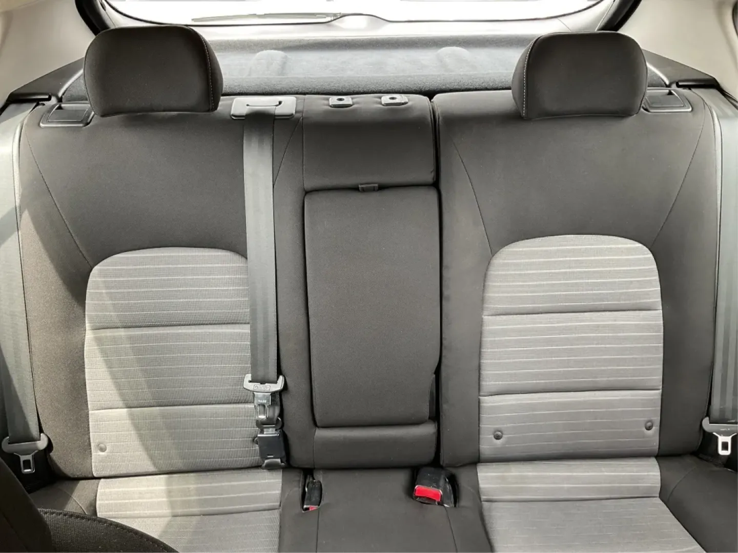 2014 Kia Forte EX (KNAFX5A88E5) with an 2L I-4 gasoline direct injection engine, located at 401 Woodman Dr, Riverside, OH, 45431, (937) 908-9800, 39.760899, -84.123421 - **Discover Your Next Adventure with the 2014 Kia Forte EX at Advantage Car and Credit!**<br /> <br /> Are you ready to elevate your daily commute or embark on weekend adventures? The 2014 Kia Forte EX is the perfect companion, whether you're navigating the bustling streets of Fairborn, OH, or hittin - Photo#14